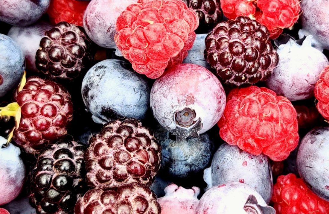8 Super Berries Everyone Must Be Eating Right Now